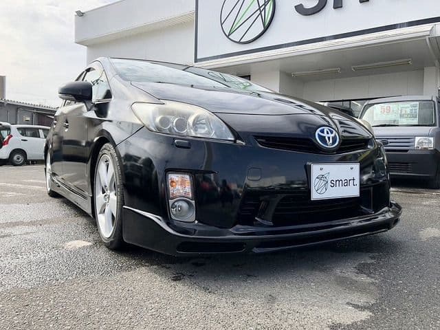 Car thumbnail 3