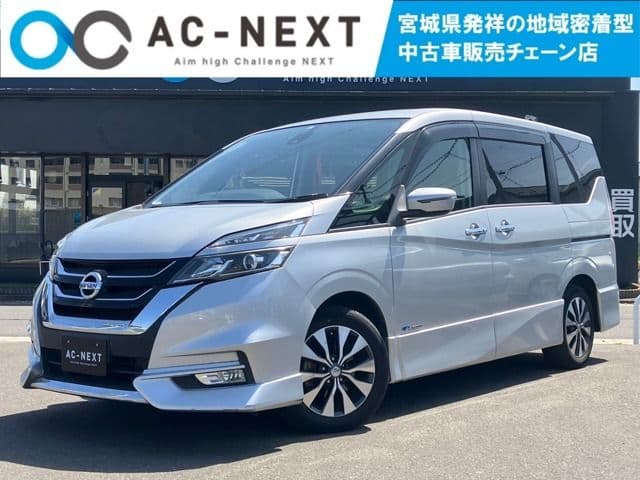 NISSAN