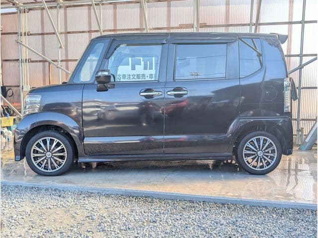 Car thumbnail 2