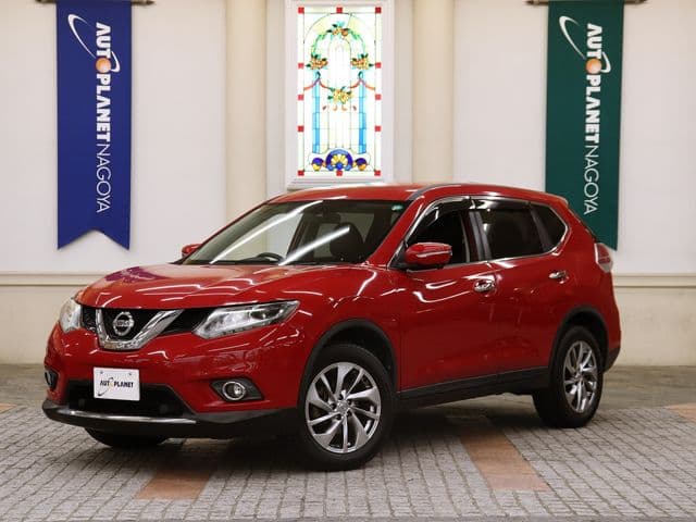 NISSAN