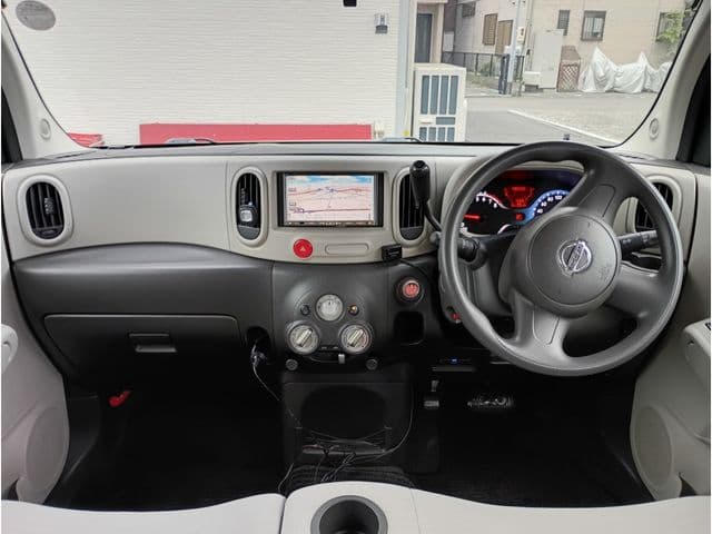 Car thumbnail 3