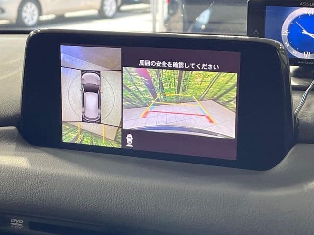 Car thumbnail 4