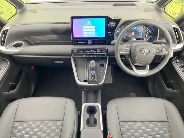 Car thumbnail 2