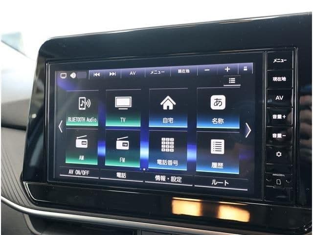 Car thumbnail 3