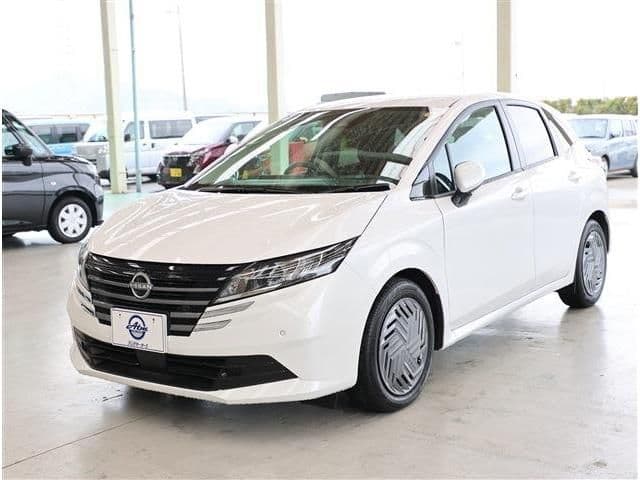 NISSAN