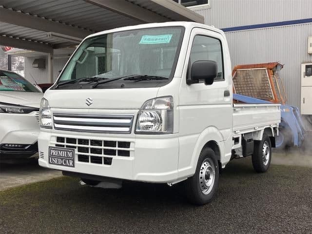 SUZUKI