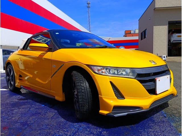 Car thumbnail 3