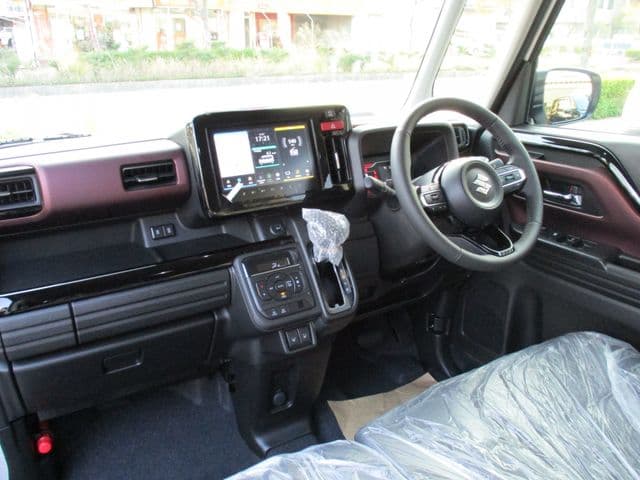 Car thumbnail 2