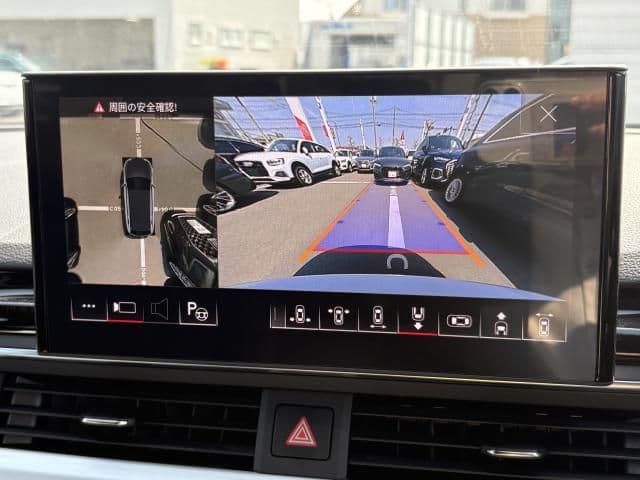 Car thumbnail 4