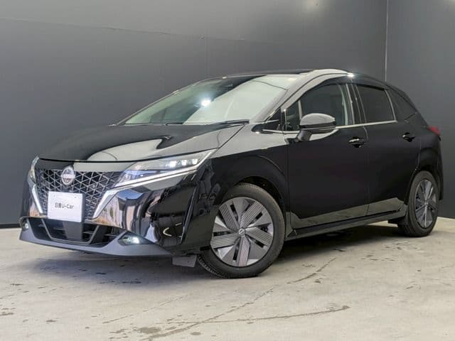 NISSAN