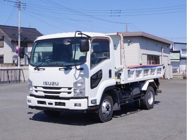 ISUZU