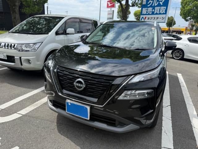 NISSAN