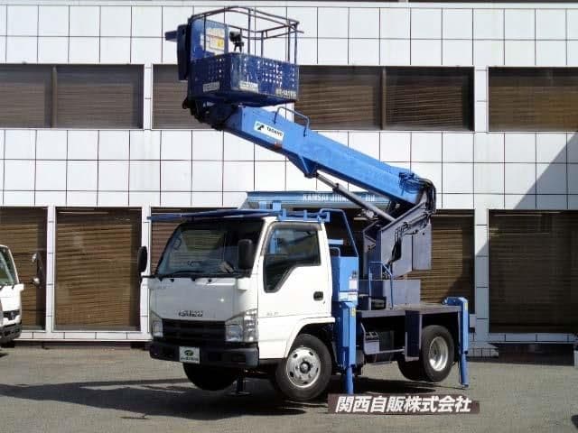 ISUZU