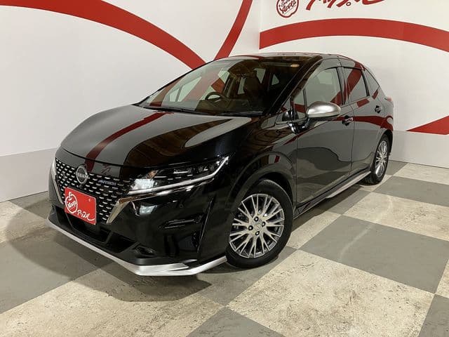 NISSAN
