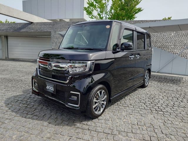 Car image 1