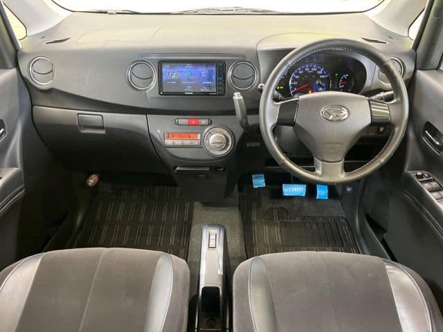 Car thumbnail 2
