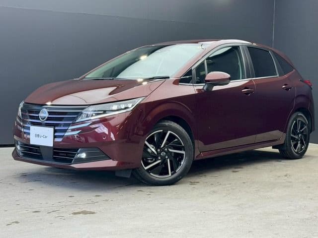 NISSAN