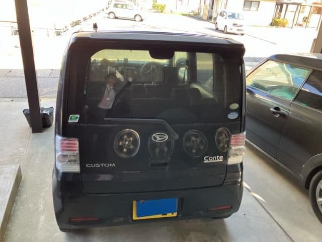 Car thumbnail 3