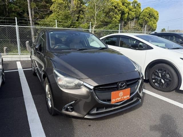 Car image 1