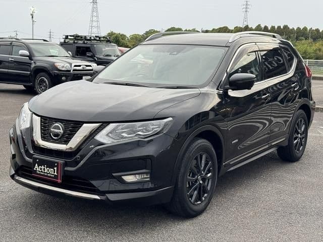 NISSAN