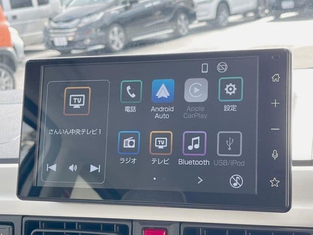 Car thumbnail 4
