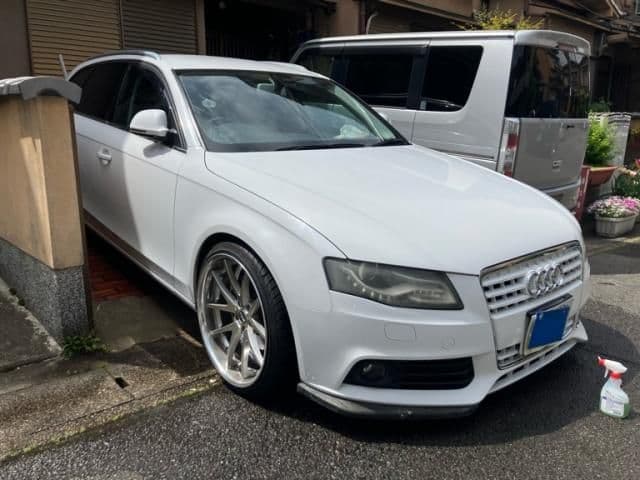 Car image 1