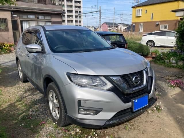 NISSAN