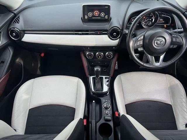 Car thumbnail 3