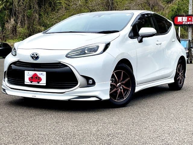 Car image 1