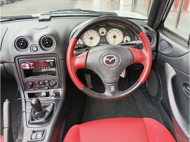 Car thumbnail 2