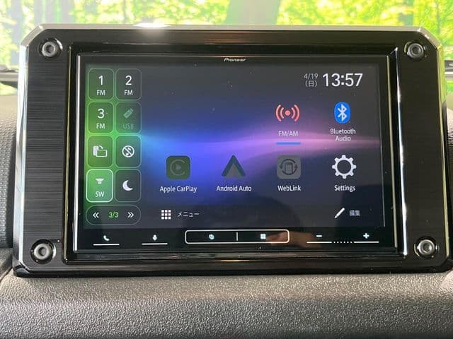Car thumbnail 4