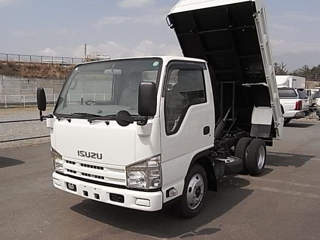 ISUZU