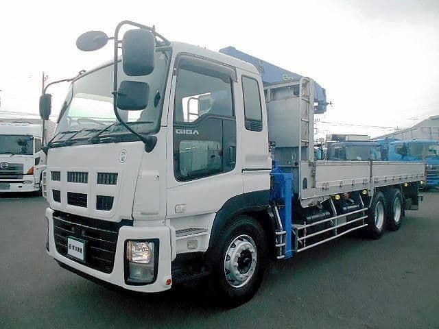 ISUZU
