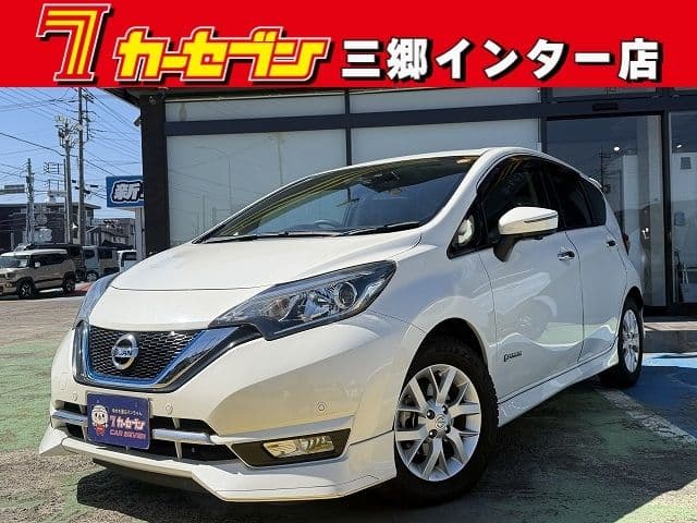 NISSAN