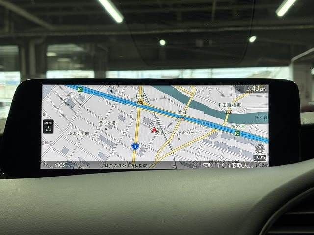 Car thumbnail 3