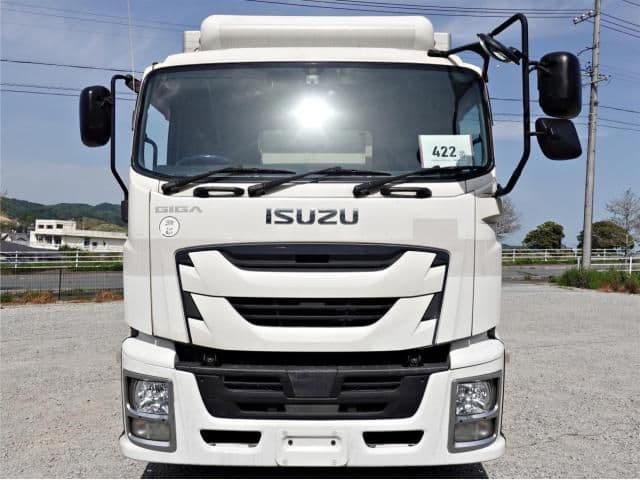 Car thumbnail 4