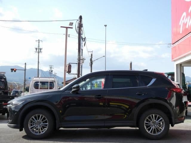 Car thumbnail 3