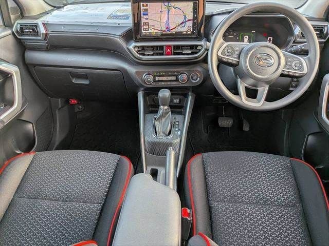 Car thumbnail 3