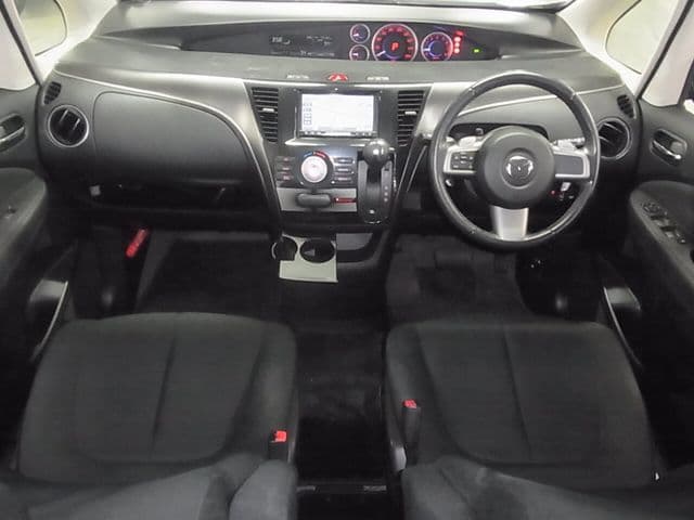 Car thumbnail 3