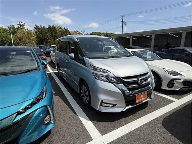 NISSAN