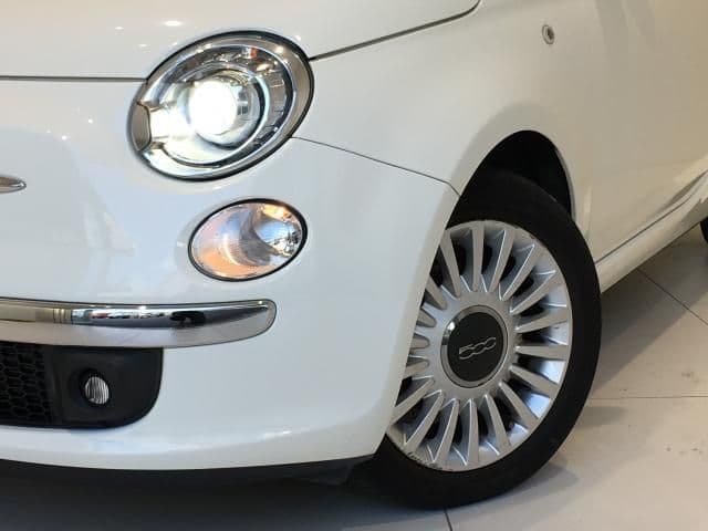 Car thumbnail 3