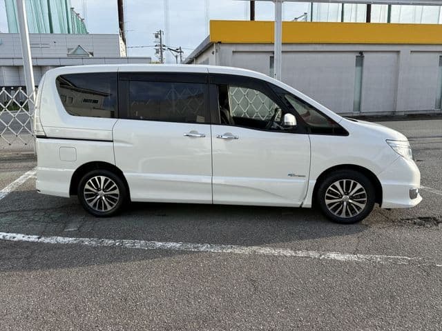 Car thumbnail 4