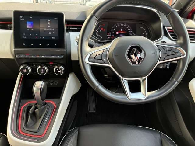 Car thumbnail 3