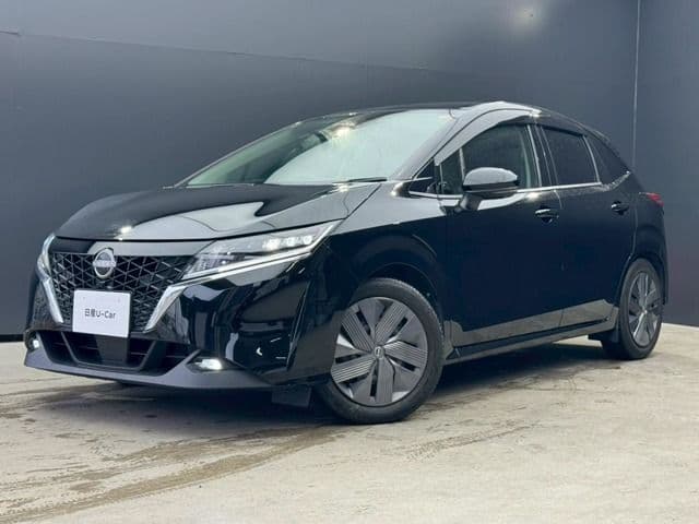 NISSAN