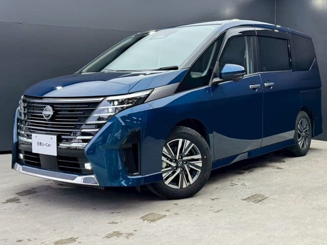 NISSAN