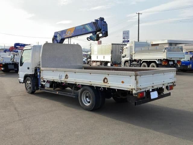 Car thumbnail 4