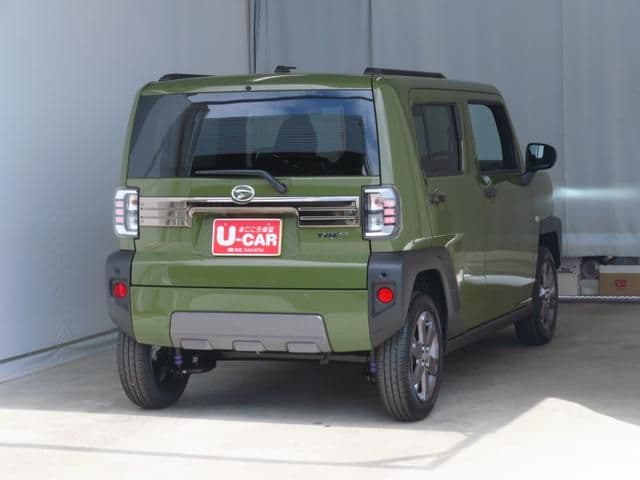 Car thumbnail 4
