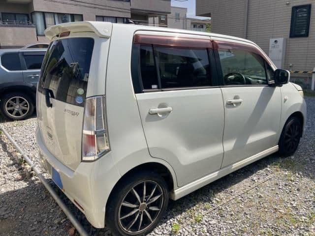 Car thumbnail 2