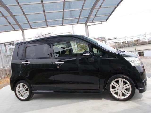 Car thumbnail 4
