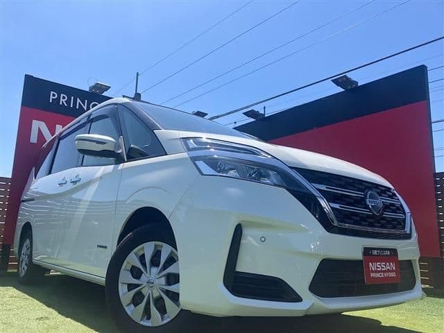 NISSAN
